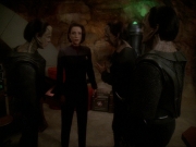 Filename=extant_StarTrek_DS9_7x22-TackingIntoTheWind_1242.jpg
Filesize=143KiB
Dimensions=1200x900
Date added=Jan 22, 2020 extant_StarTrek_DS9_7x22-TackingIntoTheWind_1242.jpg