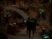 Filename=extant_StarTrek_DS9_7x22-TackingIntoTheWind_1340.jpg
Filesize=162KiB
Dimensions=1200x900
Date added=Jan 22, 2020 extant_StarTrek_DS9_7x22-TackingIntoTheWind_1340.jpg