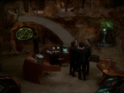 Filename=extant_StarTrek_DS9_7x22-TackingIntoTheWind_1342.jpg
Filesize=165KiB
Dimensions=1200x900
Date added=Jan 22, 2020 extant_StarTrek_DS9_7x22-TackingIntoTheWind_1342.jpg