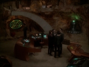 Filename=extant_StarTrek_DS9_7x22-TackingIntoTheWind_1343.jpg
Filesize=165KiB
Dimensions=1200x900
Date added=Jan 22, 2020 extant_StarTrek_DS9_7x22-TackingIntoTheWind_1343.jpg