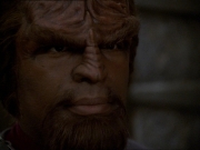 extant_StarTrek_DS9_7x22-TackingIntoTheWind_1531.jpg