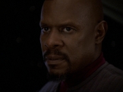 extant_StarTrek_DS9_7x22-TackingIntoTheWind_1533.jpg