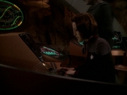 Filename=extant_StarTrek_DS9_7x22-TackingIntoTheWind_1539.jpg
Filesize=136KiB
Dimensions=1200x900
Date added=Jan 22, 2020 extant_StarTrek_DS9_7x22-TackingIntoTheWind_1539.jpg