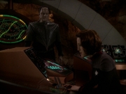Filename=extant_StarTrek_DS9_7x22-TackingIntoTheWind_1545.jpg
Filesize=159KiB
Dimensions=1200x900
Date added=Jan 22, 2020 extant_StarTrek_DS9_7x22-TackingIntoTheWind_1545.jpg