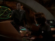 extant_StarTrek_DS9_7x22-TackingIntoTheWind_1548.jpg