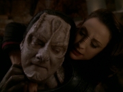 Filename=extant_StarTrek_DS9_7x22-TackingIntoTheWind_1613.jpg
Filesize=136KiB
Dimensions=1200x900
Date added=Jan 22, 2020 extant_StarTrek_DS9_7x22-TackingIntoTheWind_1613.jpg