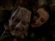 Filename=extant_StarTrek_DS9_7x22-TackingIntoTheWind_1623.jpg
Filesize=138KiB
Dimensions=1200x900
Date added=Jan 22, 2020 extant_StarTrek_DS9_7x22-TackingIntoTheWind_1623.jpg