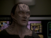 extant_StarTrek_DS9_7x22-TackingIntoTheWind_2058.jpg