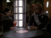 extant_StarTrek_DS9_7x22-TackingIntoTheWind_2146.jpg