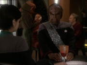 extant_StarTrek_DS9_7x22-TackingIntoTheWind_2156.jpg