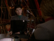 extant_StarTrek_DS9_7x22-TackingIntoTheWind_2164.jpg
