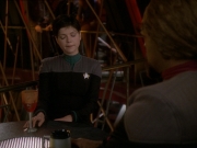extant_StarTrek_DS9_7x22-TackingIntoTheWind_2168.jpg