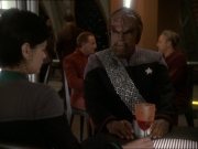 extant_StarTrek_DS9_7x22-TackingIntoTheWind_2170.jpg