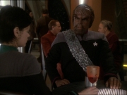 extant_StarTrek_DS9_7x22-TackingIntoTheWind_2171.jpg