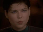 extant_StarTrek_DS9_7x22-TackingIntoTheWind_2180.jpg