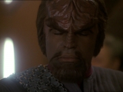 Filename=extant_StarTrek_DS9_7x22-TackingIntoTheWind_2223.jpg
Filesize=128KiB
Dimensions=1200x900
Date added=Jan 22, 2020 extant_StarTrek_DS9_7x22-TackingIntoTheWind_2223.jpg