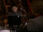 extant_StarTrek_DS9_7x22-TackingIntoTheWind_2246.jpg