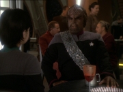 extant_StarTrek_DS9_7x22-TackingIntoTheWind_2267.jpg