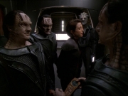 Filename=extant_StarTrek_DS9_7x22-TackingIntoTheWind_2408.jpg
Filesize=160KiB
Dimensions=1200x900
Date added=Jan 22, 2020 extant_StarTrek_DS9_7x22-TackingIntoTheWind_2408.jpg