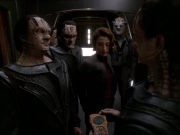 Filename=extant_StarTrek_DS9_7x22-TackingIntoTheWind_2409.jpg
Filesize=159KiB
Dimensions=1200x900
Date added=Jan 22, 2020 extant_StarTrek_DS9_7x22-TackingIntoTheWind_2409.jpg