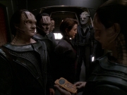 Filename=extant_StarTrek_DS9_7x22-TackingIntoTheWind_2412.jpg
Filesize=159KiB
Dimensions=1200x900
Date added=Jan 22, 2020 extant_StarTrek_DS9_7x22-TackingIntoTheWind_2412.jpg