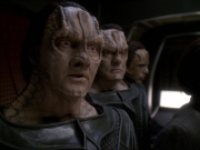 Filename=extant_StarTrek_DS9_7x22-TackingIntoTheWind_2421.jpg
Filesize=152KiB
Dimensions=1200x900
Date added=Jan 22, 2020 extant_StarTrek_DS9_7x22-TackingIntoTheWind_2421.jpg