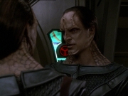 extant_StarTrek_DS9_7x22-TackingIntoTheWind_2436.jpg