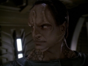 extant_StarTrek_DS9_7x22-TackingIntoTheWind_2462.jpg