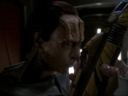 extant_StarTrek_DS9_7x22-TackingIntoTheWind_2469.jpg