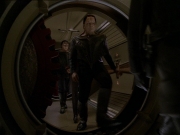 extant_StarTrek_DS9_7x22-TackingIntoTheWind_2476.jpg