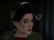 extant_StarTrek_DS9_7x22-TackingIntoTheWind_2567.jpg