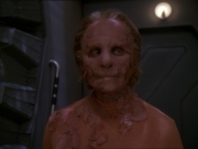 extant_StarTrek_DS9_7x22-TackingIntoTheWind_2569.jpg