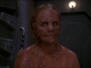 extant_StarTrek_DS9_7x22-TackingIntoTheWind_2573.jpg