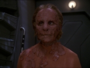 extant_StarTrek_DS9_7x22-TackingIntoTheWind_2577.jpg