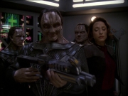 Filename=extant_StarTrek_DS9_7x22-TackingIntoTheWind_2612.jpg
Filesize=163KiB
Dimensions=1200x900
Date added=Jan 22, 2020 extant_StarTrek_DS9_7x22-TackingIntoTheWind_2612.jpg