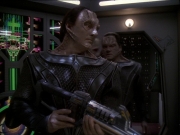Filename=extant_StarTrek_DS9_7x22-TackingIntoTheWind_2625.jpg
Filesize=174KiB
Dimensions=1200x900
Date added=Jan 22, 2020 extant_StarTrek_DS9_7x22-TackingIntoTheWind_2625.jpg