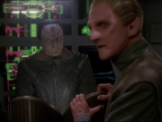 Filename=extant_StarTrek_DS9_7x22-TackingIntoTheWind_2663.jpg
Filesize=151KiB
Dimensions=1200x900
Date added=Jan 22, 2020 extant_StarTrek_DS9_7x22-TackingIntoTheWind_2663.jpg