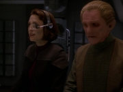 Filename=extant_StarTrek_DS9_7x22-TackingIntoTheWind_2791.jpg
Filesize=127KiB
Dimensions=1200x900
Date added=Jan 22, 2020 extant_StarTrek_DS9_7x22-TackingIntoTheWind_2791.jpg