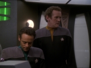 Filename=extant_StarTrek_DS9_7x22-TackingIntoTheWind_2855.jpg
Filesize=132KiB
Dimensions=1200x900
Date added=Jan 22, 2020 extant_StarTrek_DS9_7x22-TackingIntoTheWind_2855.jpg