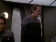Filename=extant_StarTrek_DS9_7x22-TackingIntoTheWind_2857.jpg
Filesize=123KiB
Dimensions=1200x900
Date added=Jan 22, 2020 extant_StarTrek_DS9_7x22-TackingIntoTheWind_2857.jpg