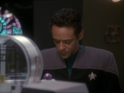 Filename=extant_StarTrek_DS9_7x22-TackingIntoTheWind_2874.jpg
Filesize=129KiB
Dimensions=1200x900
Date added=Jan 22, 2020 extant_StarTrek_DS9_7x22-TackingIntoTheWind_2874.jpg