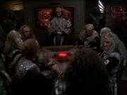 Filename=extant_StarTrek_DS9_7x22-TackingIntoTheWind_2989.jpg
Filesize=176KiB
Dimensions=1200x900
Date added=Jan 22, 2020 extant_StarTrek_DS9_7x22-TackingIntoTheWind_2989.jpg