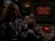 Filename=extant_StarTrek_DS9_7x22-TackingIntoTheWind_3018.jpg
Filesize=168KiB
Dimensions=1200x900
Date added=Jan 22, 2020 extant_StarTrek_DS9_7x22-TackingIntoTheWind_3018.jpg