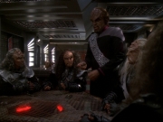Filename=extant_StarTrek_DS9_7x22-TackingIntoTheWind_3129.jpg
Filesize=175KiB
Dimensions=1200x900
Date added=Jan 22, 2020 extant_StarTrek_DS9_7x22-TackingIntoTheWind_3129.jpg