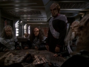 Filename=extant_StarTrek_DS9_7x22-TackingIntoTheWind_3159.jpg
Filesize=177KiB
Dimensions=1200x900
Date added=Jan 22, 2020 extant_StarTrek_DS9_7x22-TackingIntoTheWind_3159.jpg