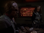 Filename=extant_StarTrek_DS9_7x22-TackingIntoTheWind_3165.jpg
Filesize=151KiB
Dimensions=1200x900
Date added=Jan 22, 2020 extant_StarTrek_DS9_7x22-TackingIntoTheWind_3165.jpg