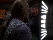 Filename=extant_StarTrek_DS9_7x22-TackingIntoTheWind_3168.jpg
Filesize=158KiB
Dimensions=1200x900
Date added=Jan 22, 2020 extant_StarTrek_DS9_7x22-TackingIntoTheWind_3168.jpg