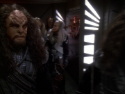 Filename=extant_StarTrek_DS9_7x22-TackingIntoTheWind_3180.jpg
Filesize=157KiB
Dimensions=1200x900
Date added=Jan 22, 2020 extant_StarTrek_DS9_7x22-TackingIntoTheWind_3180.jpg