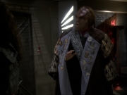 Filename=extant_StarTrek_DS9_7x22-TackingIntoTheWind_3316.jpg
Filesize=151KiB
Dimensions=1200x900
Date added=Jan 22, 2020 extant_StarTrek_DS9_7x22-TackingIntoTheWind_3316.jpg