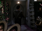 extant_StarTrek_DS9_7x22-TackingIntoTheWind_3397.jpg